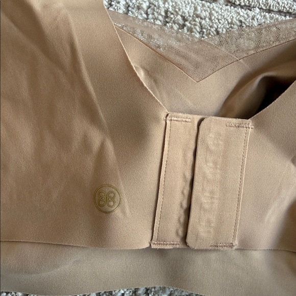 Honeylove The Crossover Wireless Bra Sand Tan Nude 40 C/D - Picture 5 of 6